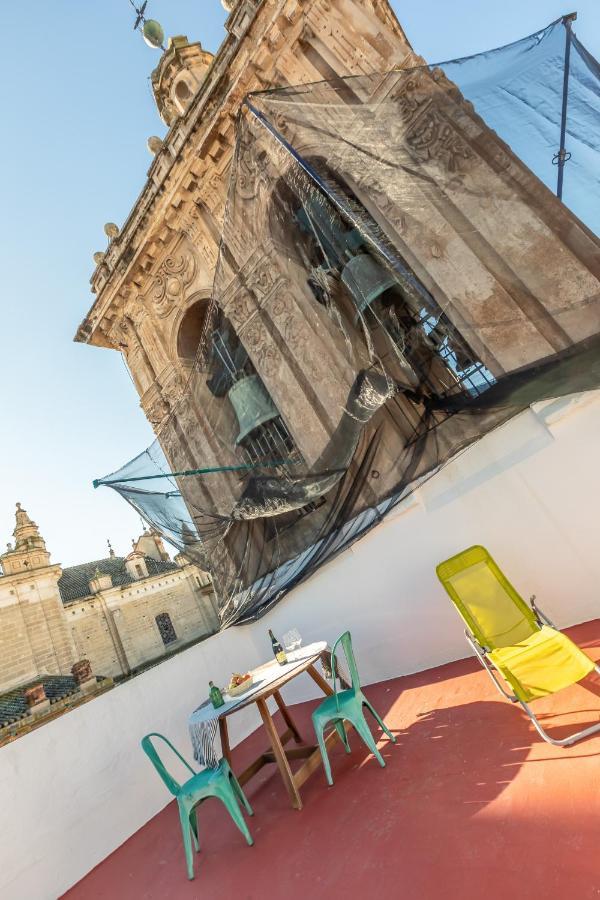 Green Apartments Minarete Del Salvador Seville Luaran gambar